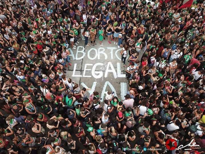 El 19 de febrero decenas de miles marcharon pidiendo aborto legal ya en Argentina. Foto: Facebook/Checamaras