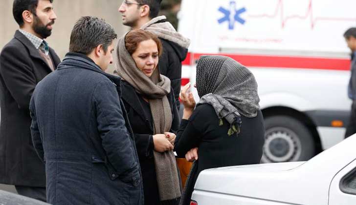 Irán: 66 personas fallecieron al estrellarse su avión contra una cordillera. Foto: Hispan TV