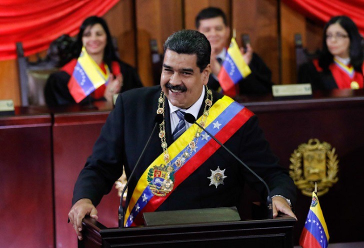 Nicolás Maduro: "Llueve, truene o relampaguee en Venezuela habrá elecciones presidenciales en abril”.