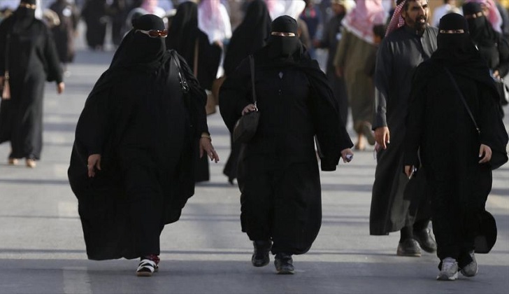 ONU exige a Arabia Saudí que deje de discriminar a las mujeres.