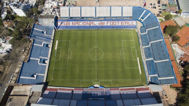 futbol-estadio-nacional-uruguay