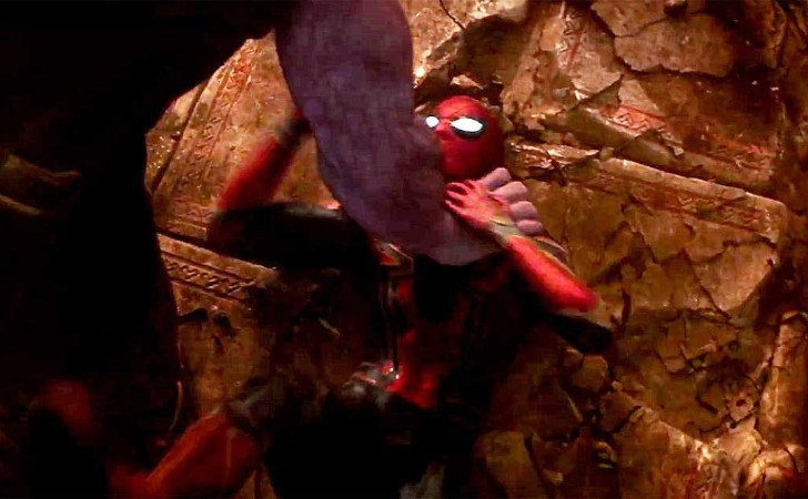 Spider-Man en problemas tras ser derribado por Thanos