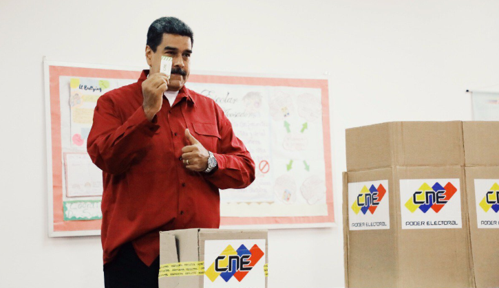Maduro: "Me indigna cuando dicen que en Venezuela hay dictadura"