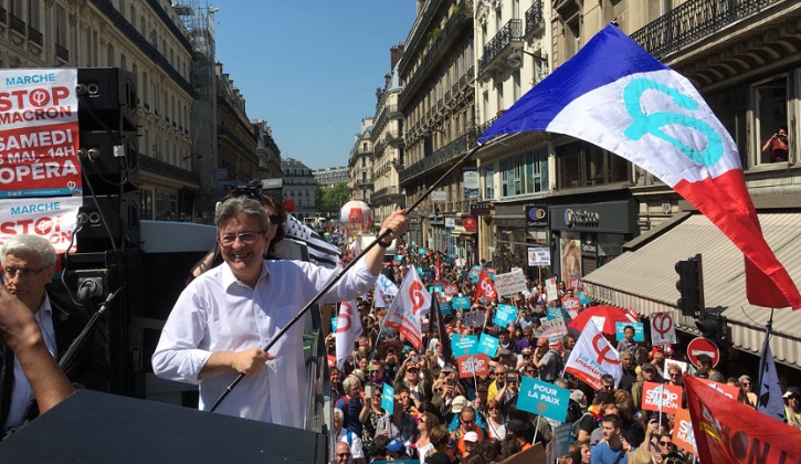 Francia Insumisa se manifestó por el primer año del gobierno de Macron "el presidente de los ricos"