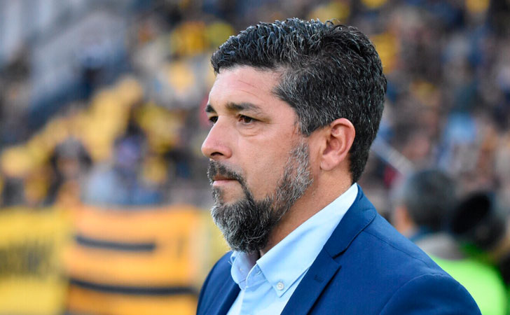 Leo Ramos, entrenador de Peñarol / Foto: Padre y Decano