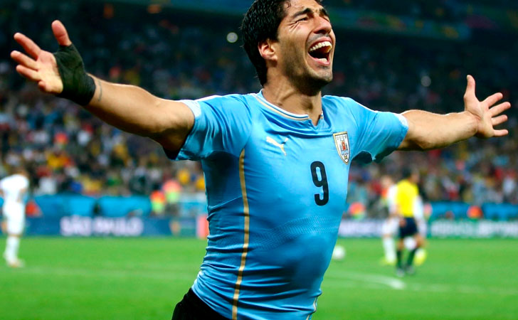 Como olvidarse del festejo y las lágrimas de Suárez al convertir el gol frente a Inglaterra