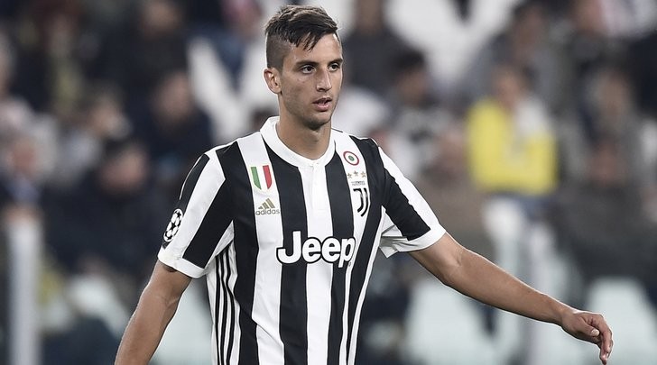 Rodrigo Bentancur, cada vez más necesario en el mediocampo de la Juventus
