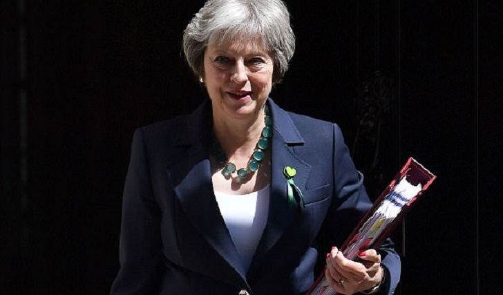 Brexit: May evitó el control del Parlamento en la salida de la UE.