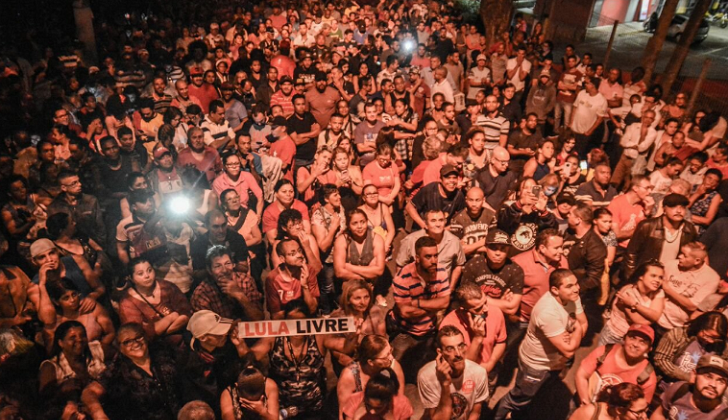 "La única garantía de la libertad de Lula es la movilización popular". Foto: Midia Ninja