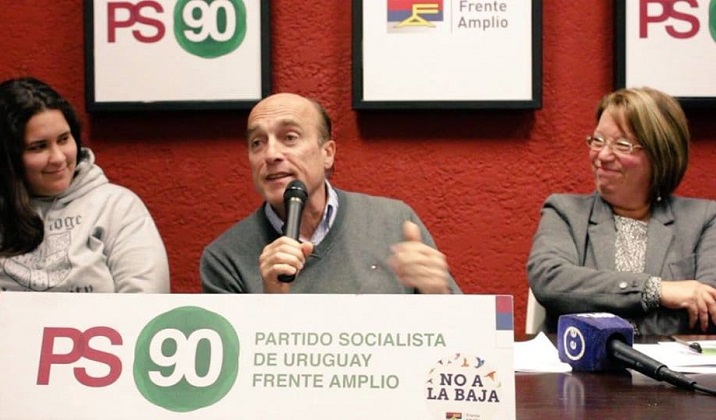 Daniel Martínez fue proclamado precandidato por el Partido Socialista. Foto: Partido Socialista