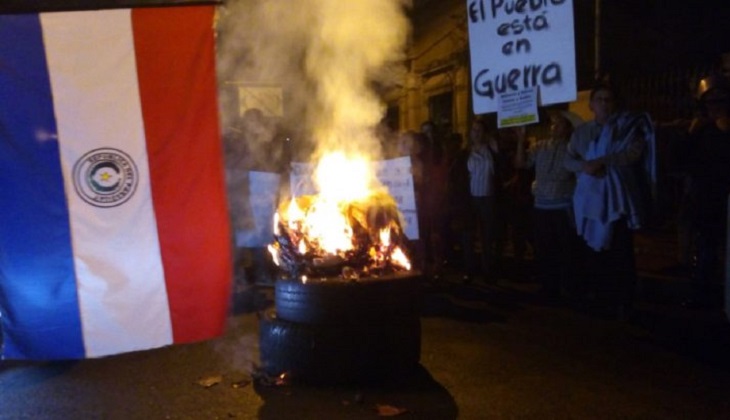  Protestas contra la corrupción en Paraguay a un día de la asunción de Abdo Benítez. Foto: Mauro Collate/Ultima Hora
