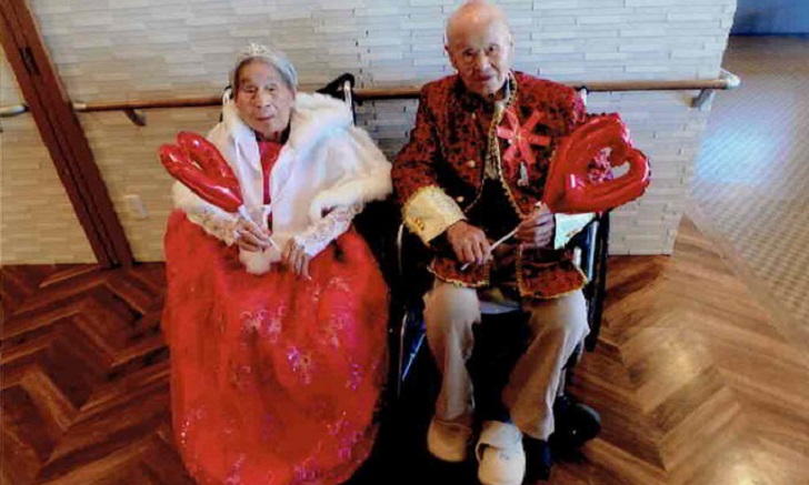 Pareja japonesa es reconocida en el Libro Guinness como el matrimonio más longevo del mundo