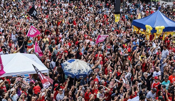 "Festival Lula Libre" reunió a una multitud en San Pablo 