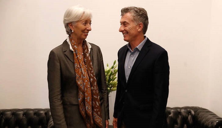 Imputan a Macri y sus ministros por el acuerdo con el FMI.