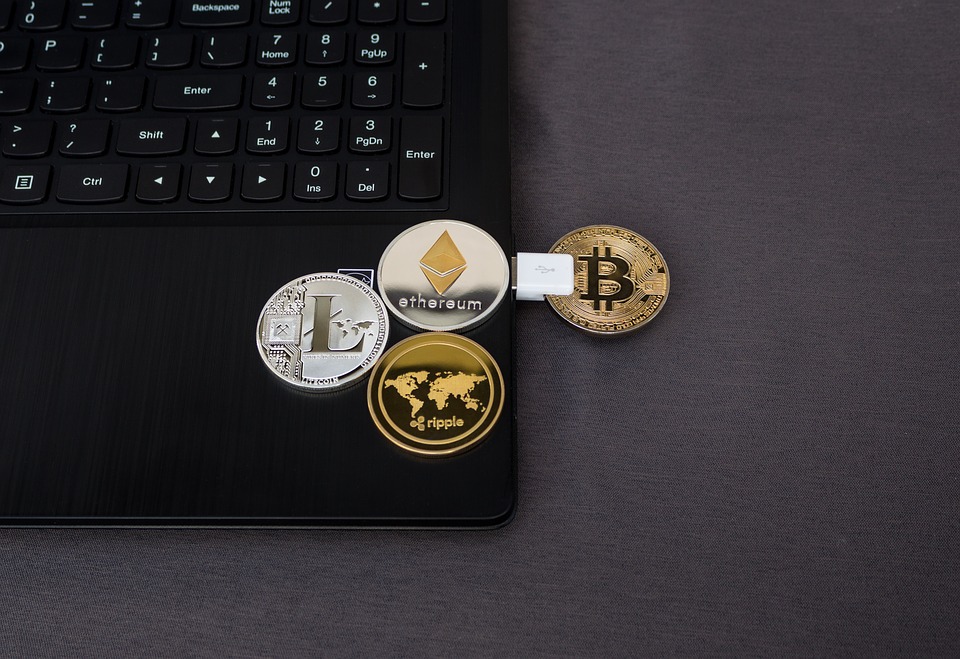 Bitcoin, Ethereum und Ripple sind drei der beliebtesten Kryptowährungen der Welt. Foto: Pixabay