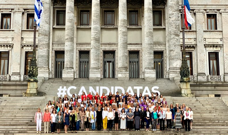 #CANDIDATAS, das Kampagnenfoto uruguayischer Frauenpolitiker. Foto: Tägliche Frau