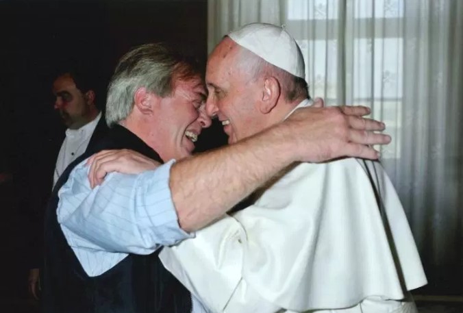 Gustavo Vera visita frecuentemente a Roma y es recibido por su amigo el Papa en El Vaticano