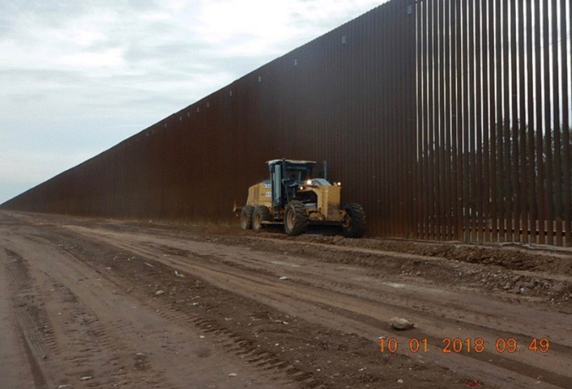 Parte la cerca fronteriza (no muro de concreto) que Trump asegura ya construyó su administración. Foto: Twitter Donald Trump