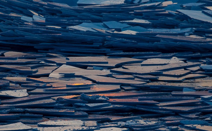ice-shards-frozen-lake-michigan-5c937f16e5f78__880