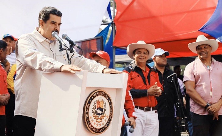 Maduro afirmó que el sistema eléctrico de Venezuela "fue atacado desde Chile y Colombia"