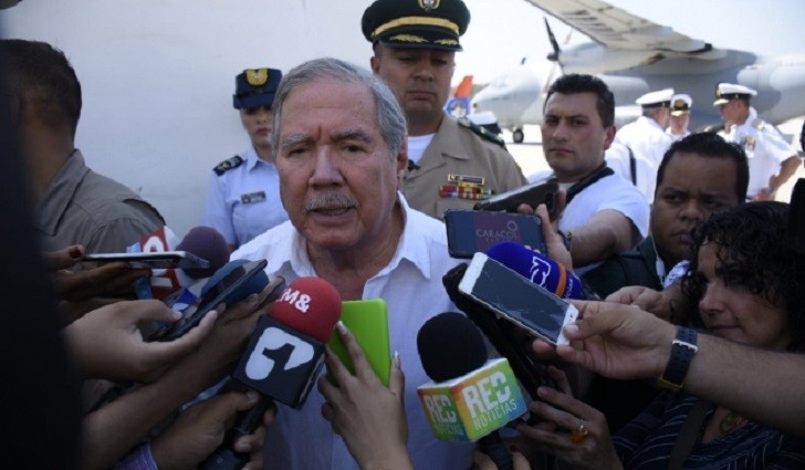 Exigen renuncia del ministro de Defensa tras el asesinato de un exguerrillero de las FARC por parte del Ejército