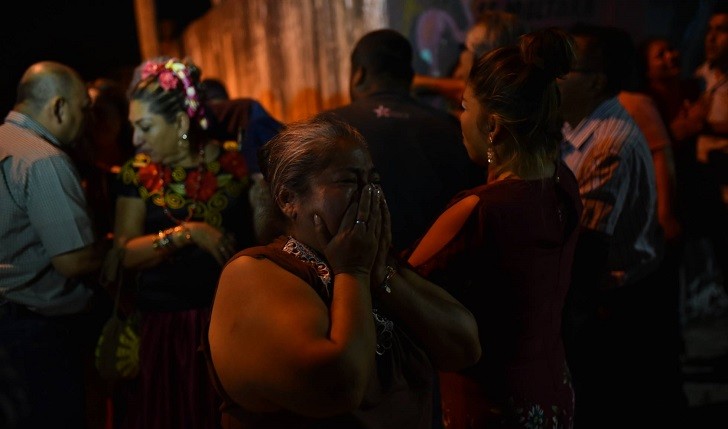 Hombres armados matan a al menos 14 personas en una fiesta de México