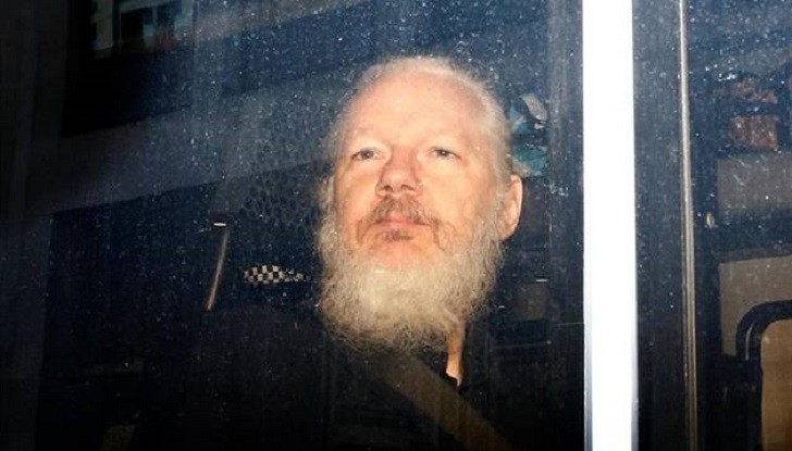 Suecia reabre la investigación contra Assange por violación y solicitará su extradición 