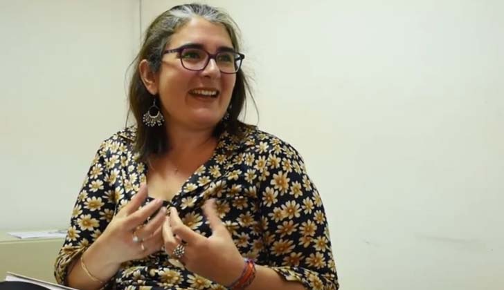 Jimena Núñez referente docente de los Profesores Orientadores Bibliográficos (POB).