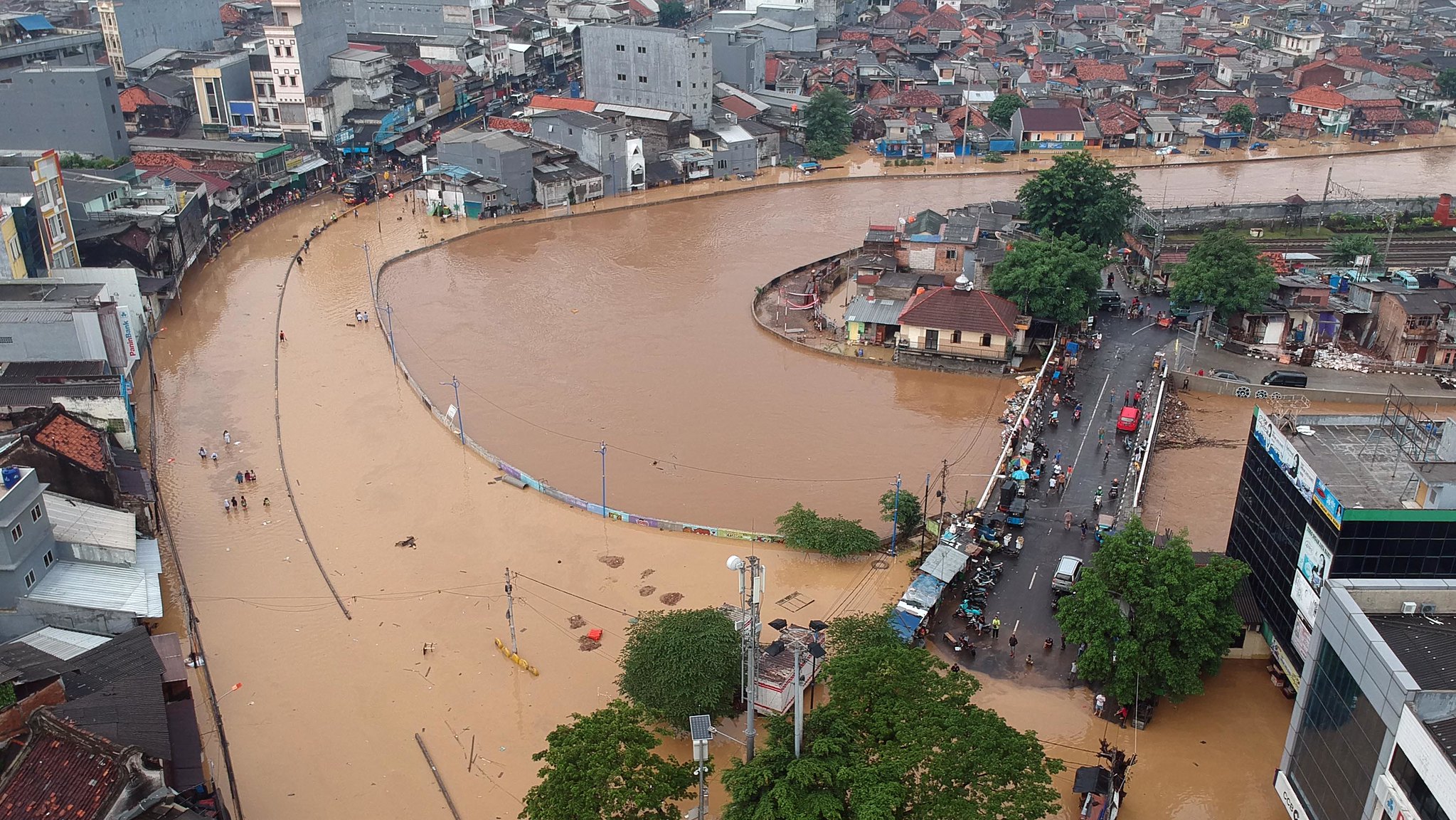 Inundación en la localidad de Prumpung, Yakarta. Foto: Arya Manggala / World Meteorological Organization 