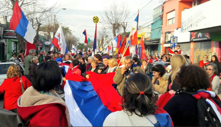 Banderazo del Frente Amplio en Las Piedras. Foto: FA.
