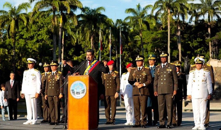 Maduro Dio luz verde a sus FF.AA. para “responder” a Duque.