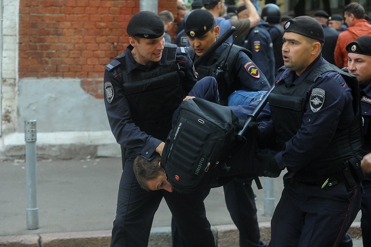 El pasado domingo, la policía moscovita detuvo a decenas de manifestantes en una protesta semejante. Foto: Svoboda Radio de Rusia 