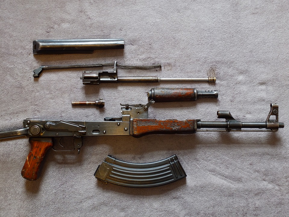 Rifle de asalto AK-47. Foto: Pixabay