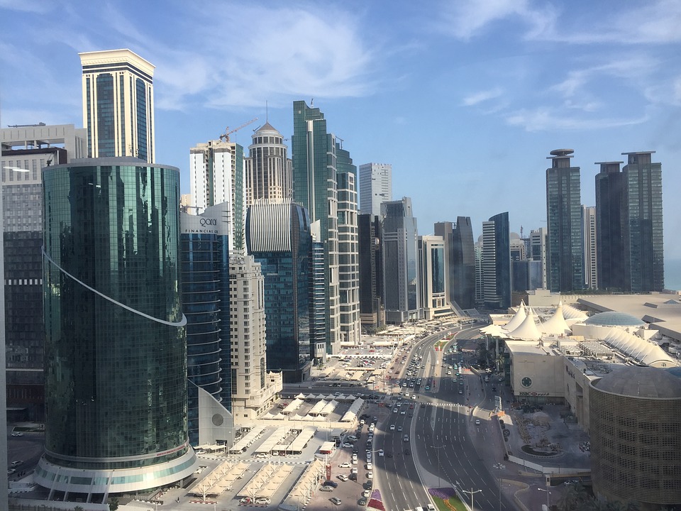 Edificios amontonados en la zona de West Bay en Doha, capital de Catar. Foto: Pixabay