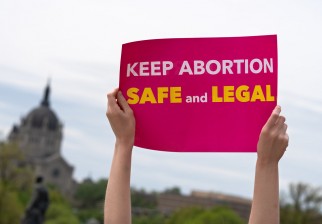 http://www.lr21.com.uy/wp-content/uploads/2019/11/aborto-legal-322x224.jpg