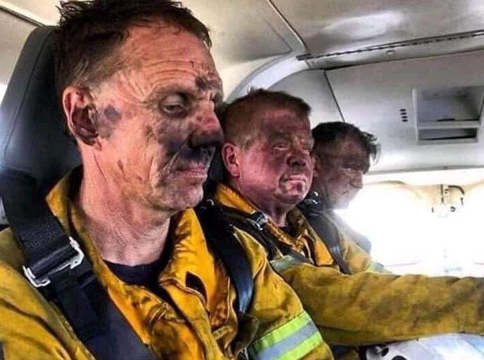 Los bomberos de Australia han sido verdaderos héroes en la crisis. Foto: Twitter