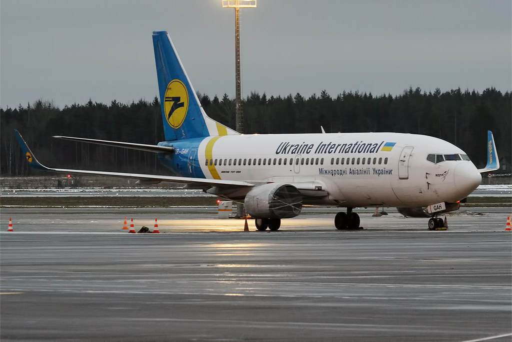 Un avión de Ukraine International Airlines. Foto: Flickr / Anna Zvereva