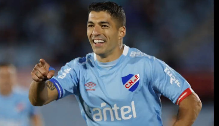 Gran actuación de Luis Suárez contra Plaza Colonia. Foto: Nacional.