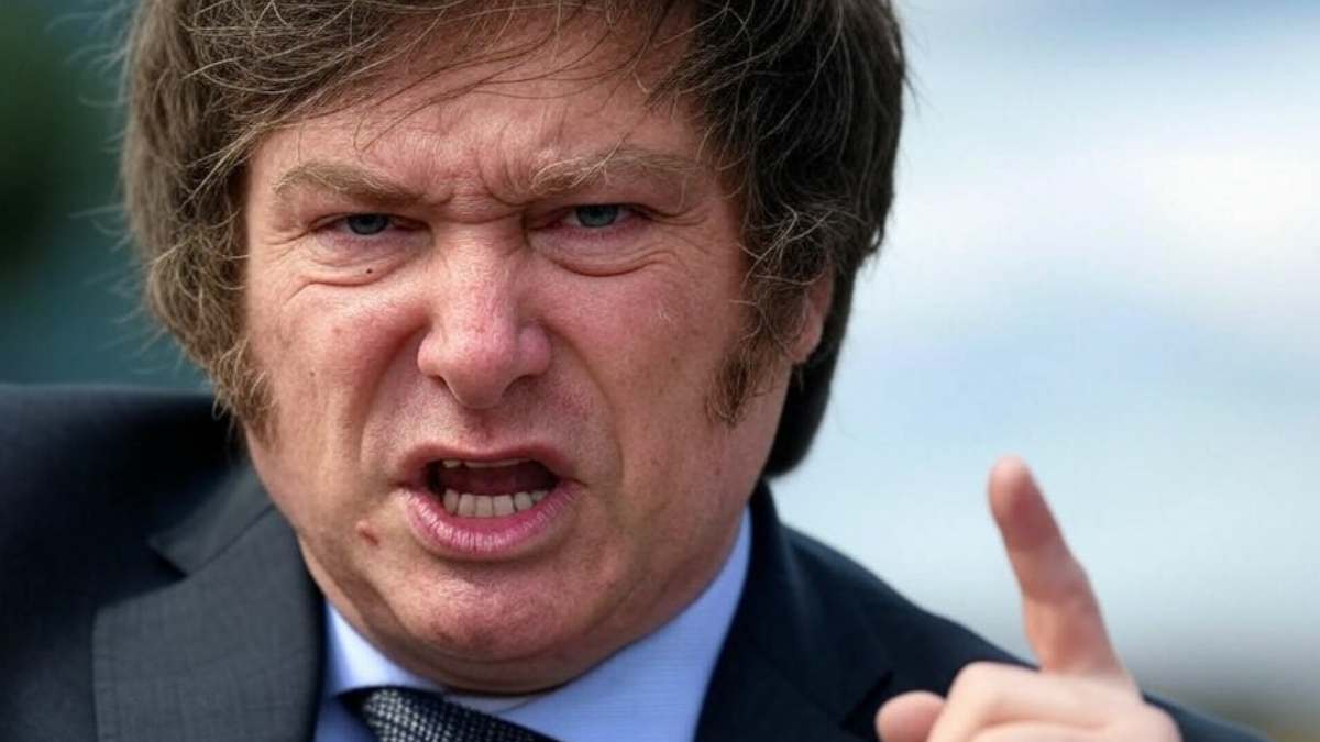 Javier Milei enfrenta 112 denuncias por promoción de criptomoneda $LIBRA