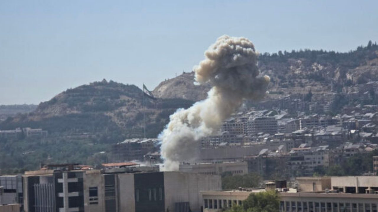 Israel bombardeó objetivos en Siria (foto cortesía de la agencia SANA)
