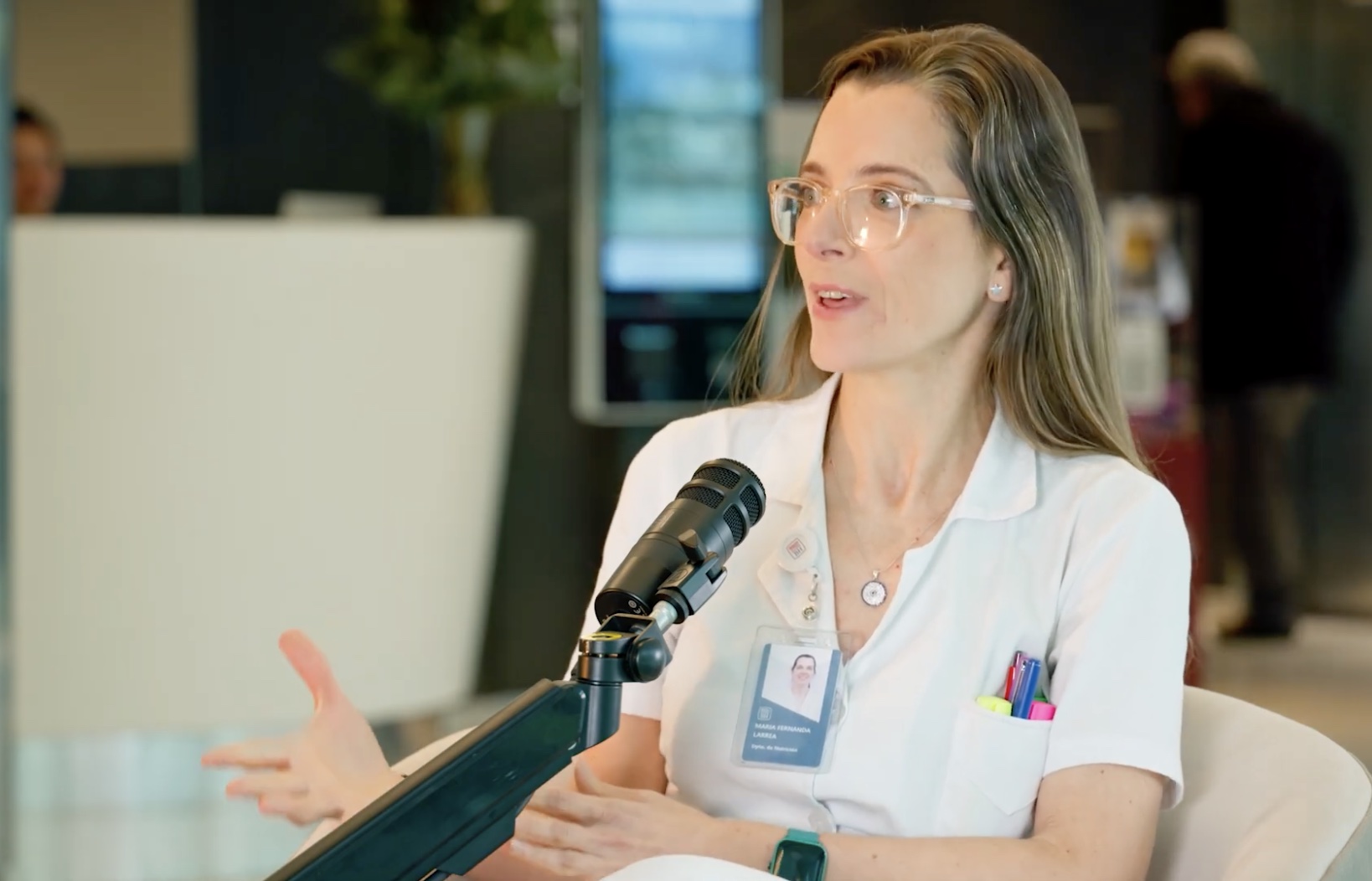 La nutricionista Fernanda Larrea en entrevista con HUMANA, el podcast del Hospital Británico.