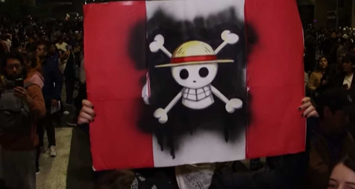 Miles de manifestantes (no solo de la generación Z) marcharon el sabado pasado. Los carteles del famoso anime, One Piece, se mezclaban entre otros reclamos como "cerrar el congreso".