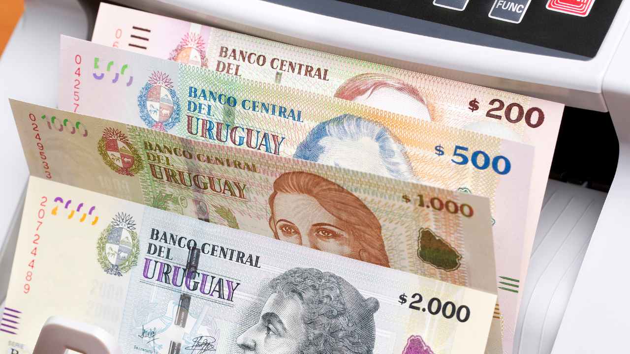 Uruguay tiene uno de los mejores salarios mínimos