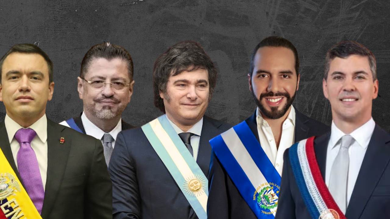 De izquierda a derecha los presidentes Daniel Noboa (Ecuador), Rodrigo Cháves (Costa Rica) Javier Milei (Argentina), Nayib Bukele (El Salvador) y Santiago Peña (Paraguay)
