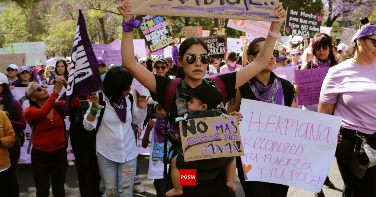 Marcha por el 8 de marzo en México. Foto cortesía de @postamx