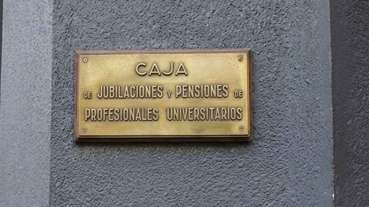 La Caja de Profesionales está en crisis hace varios años