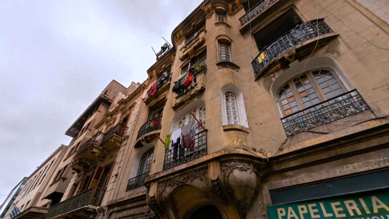 El edificio está ubicado en 25 de Mayo 525