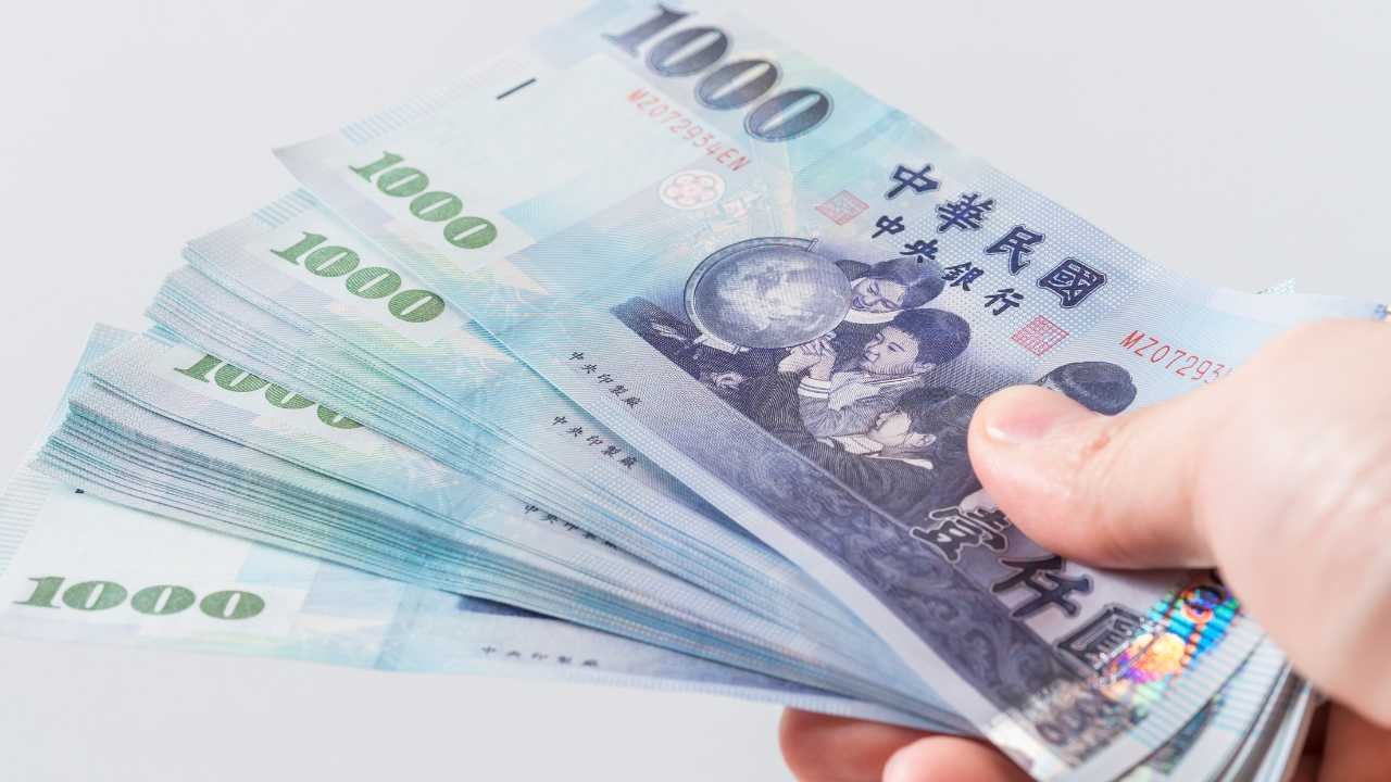 La moneda de Taiwán es el nuevo dólar taiwanés. (NT$)