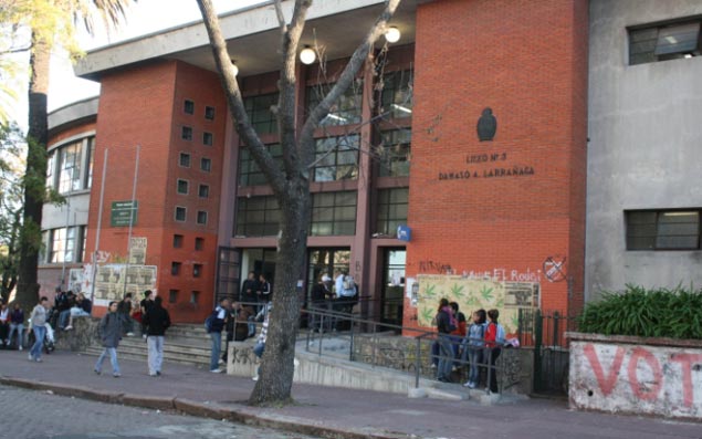 Profesores de Secundaria ocuparán todos los liceos de Montevideo ...