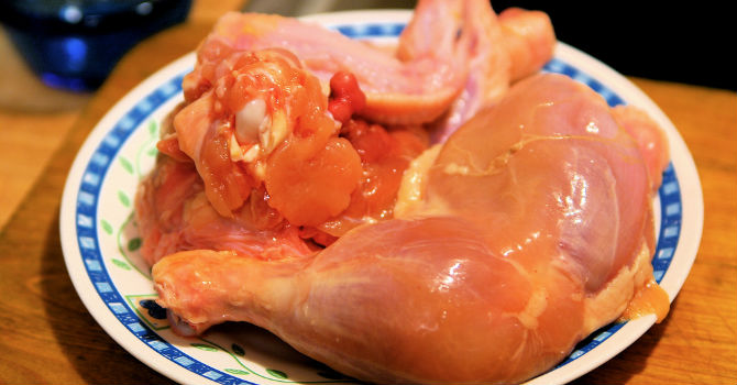 Gran Bretaña lanza campaña para no lavar los pollos antes de cocinarlos -  Noticias Uruguay, LARED21 Diario Digital